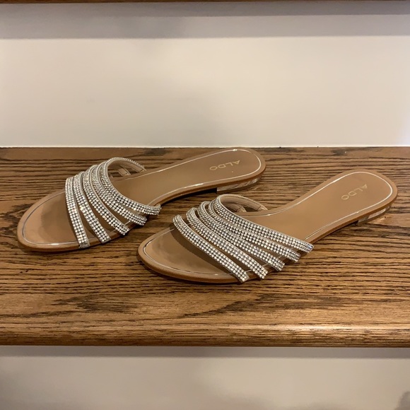 ALDO Droelian flats with rhinestones. - Picture 2 of 2